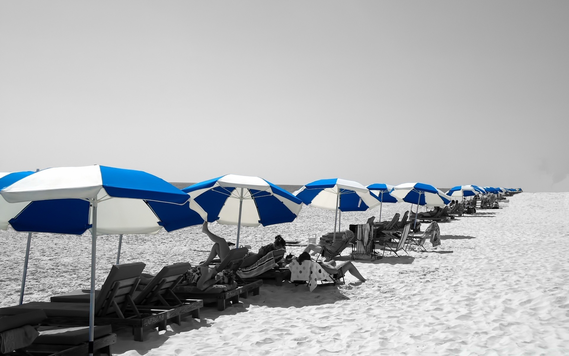 vintage plaża podróże morze woda morze ocean wakacje parasol niebo krzesło turystyka kurort samochód krajobraz śnieg brzeg zima wypoczynek relaks reszta