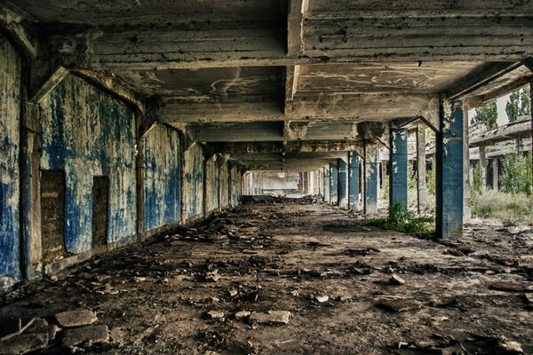 Edificio abandonado paisaje de estilo Vintage