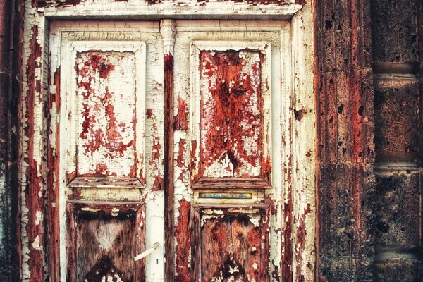 Vintage snapshot of an old door