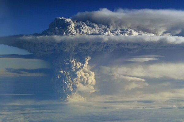 Puyehue puyehue чили күл түтін жанартау