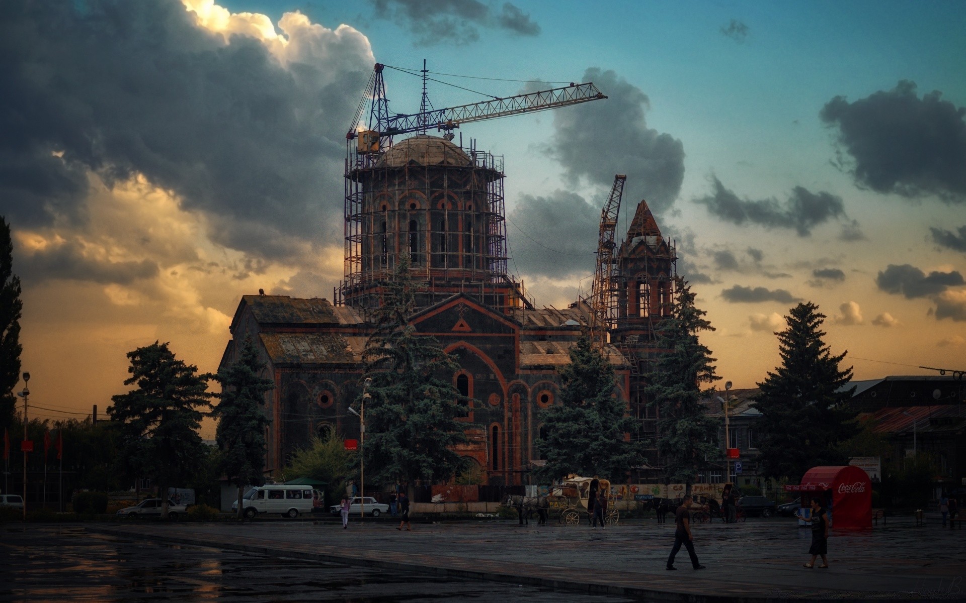 vintage architecture ville voyage maison église rue ciel cathédrale tour crépuscule ville soirée coucher de soleil urbain en plein air ville tourisme point de repère lumière