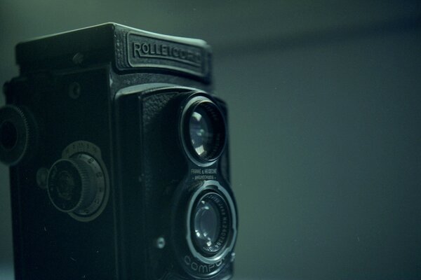 经典相机的老式镜头