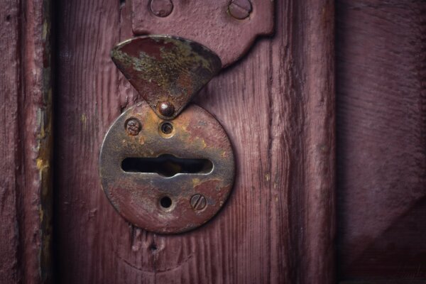 Vintage in tutto. Scatto insolito del buco della serratura