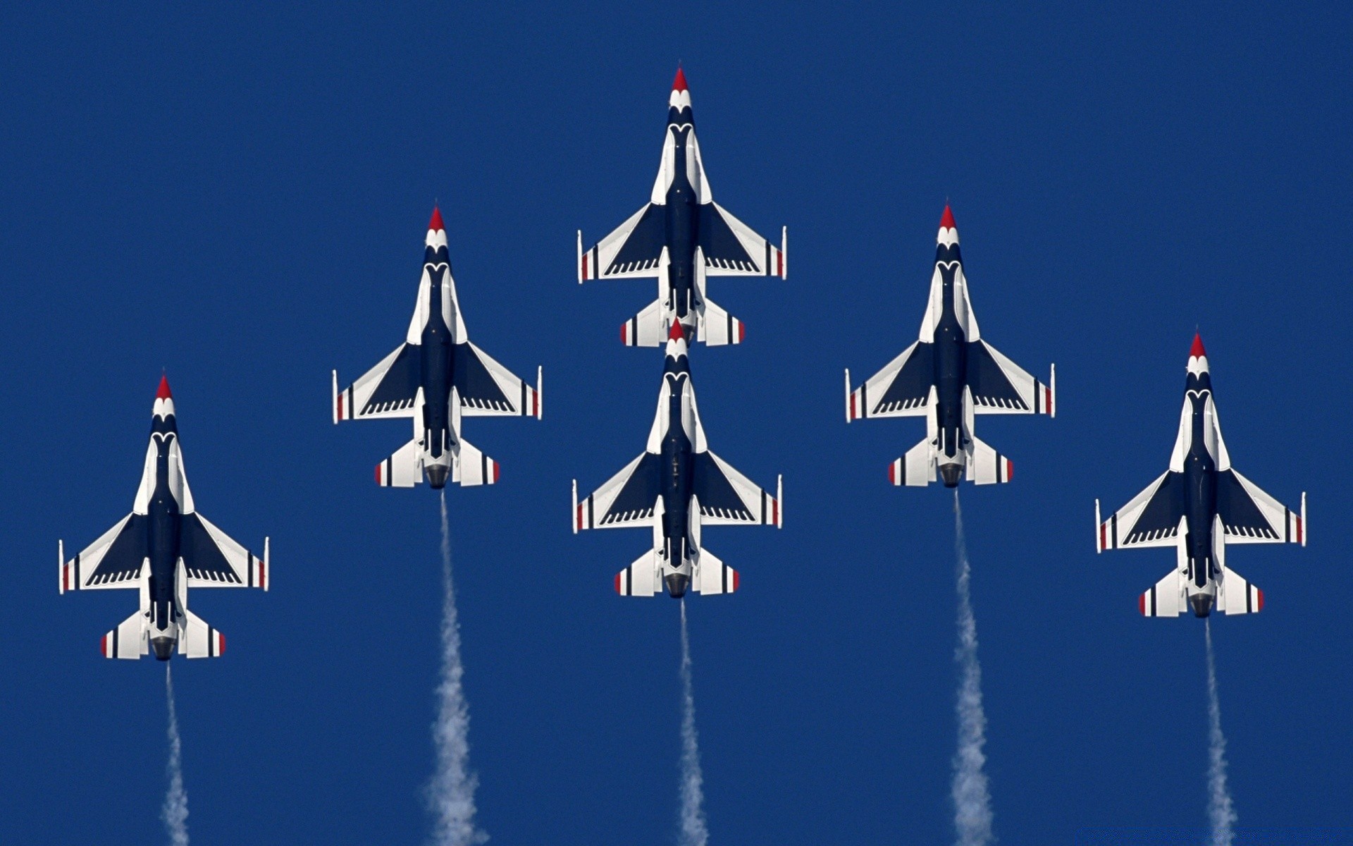 aviación militar luchador avión avión precisión guerra volar coche ejército cielo avión humo fuerza aérea armas tecnología marina de guerra vuelo fuerza