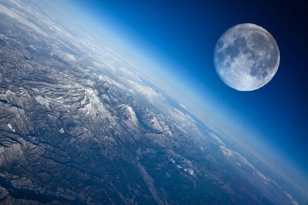 Lune vue planète terre