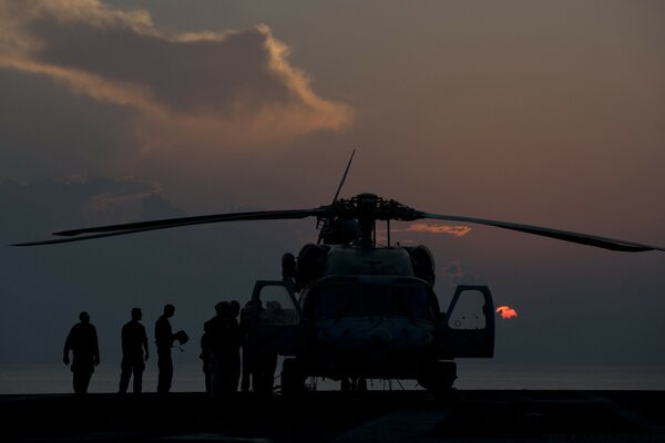 The military army is preparing to take off by plane