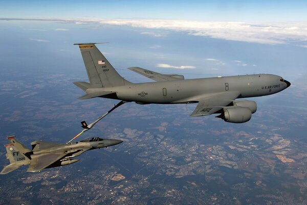 Escortes de fret militaire à l aéroport