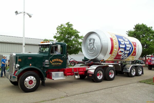 Camion della birra in mostra