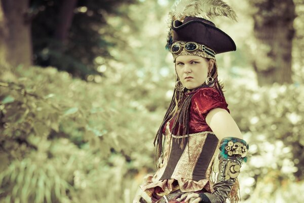 Portrait d une jeune fille en costume de pirate