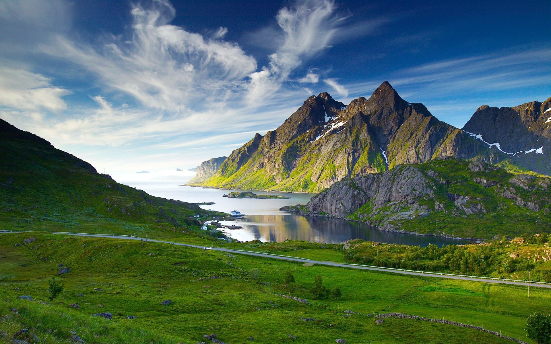 berge landschaft berge reisen natur himmel im freien wasser tal schnee gras see sommer