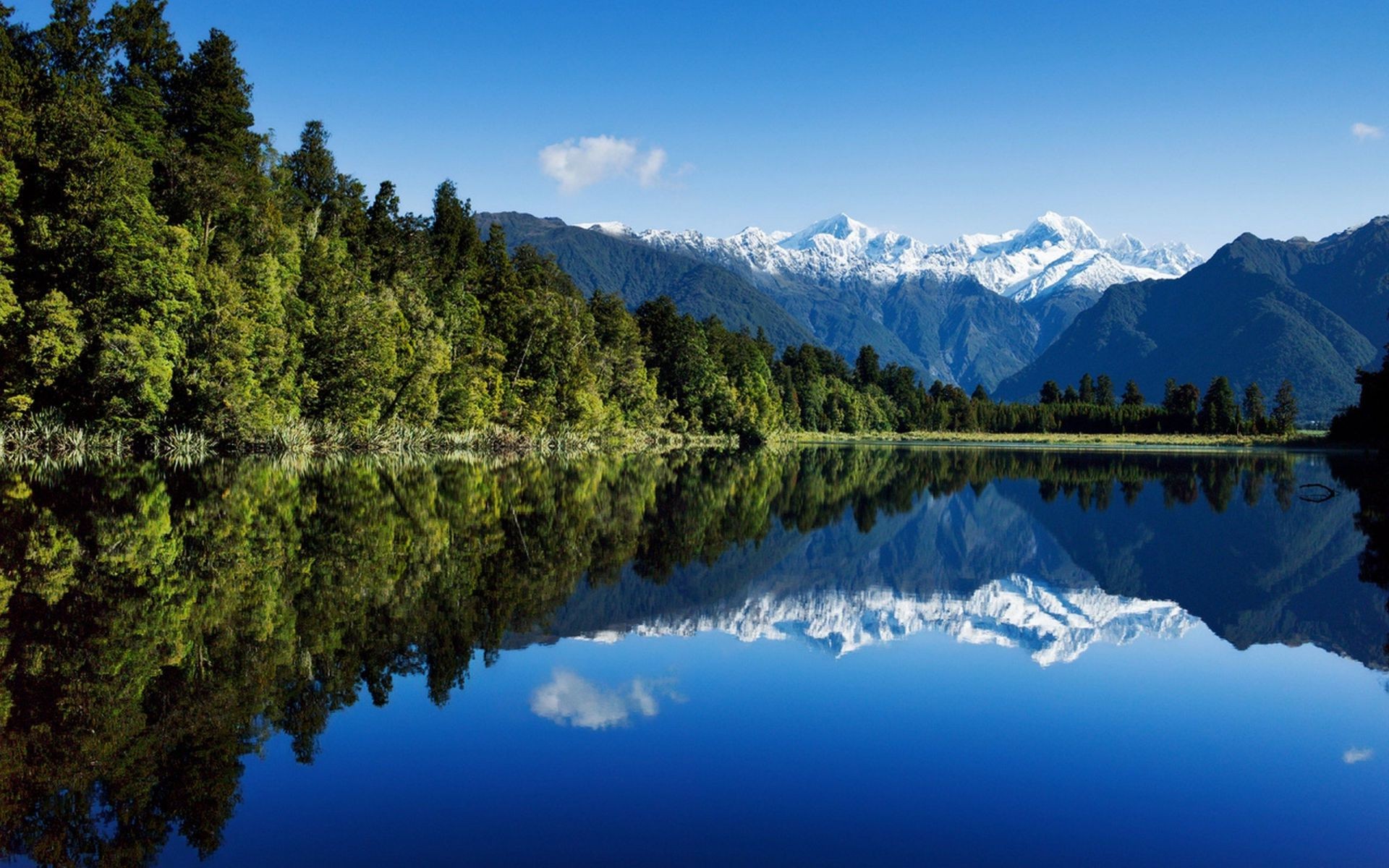 lac eau réflexion montagnes paysage bois scénique bois nature à l extérieur voyage neige evergreen vallée conifères rivière ciel lumière du jour