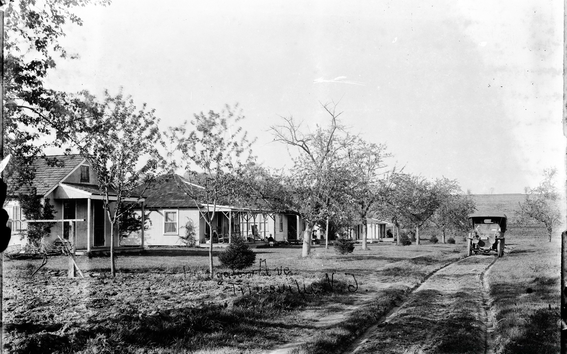 jahrgang zuhause haus monochrom krieg haus militär scheune auto katastrophe