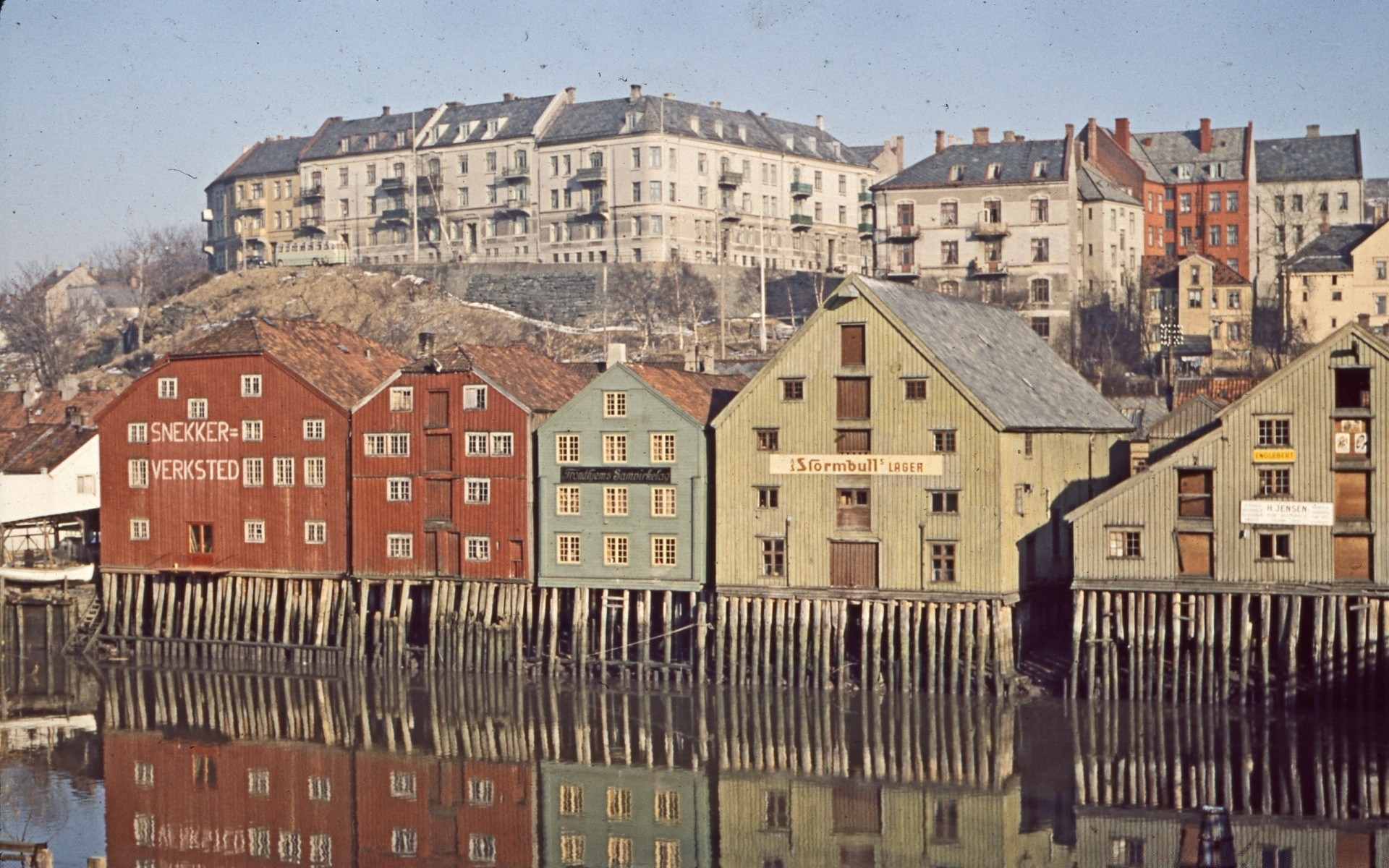 jahrgang architektur im freien haus reisen stadt alt stadt haus tourismus horizontal zuhause dächer