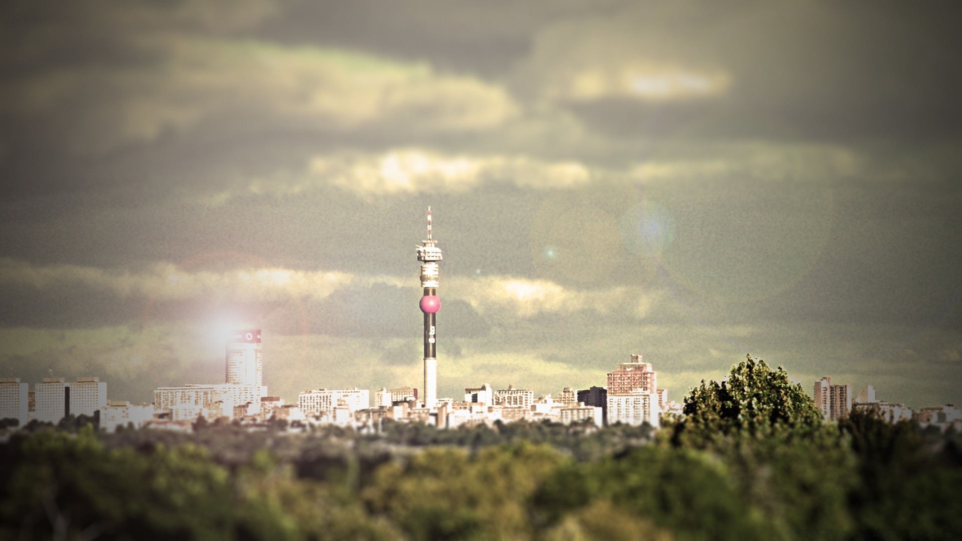 vintage tramonto cielo paesaggio luce città torre casa architettura tempesta viaggi luce del giorno faro all aperto alba fumo