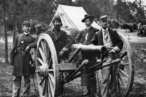 Officers and guns vintage photos