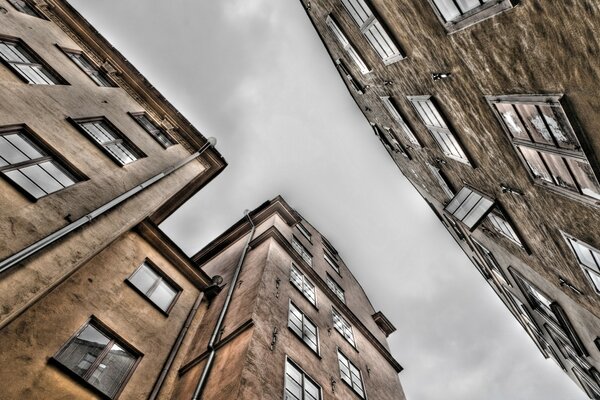 El cielo y las casas en la gran ciudad