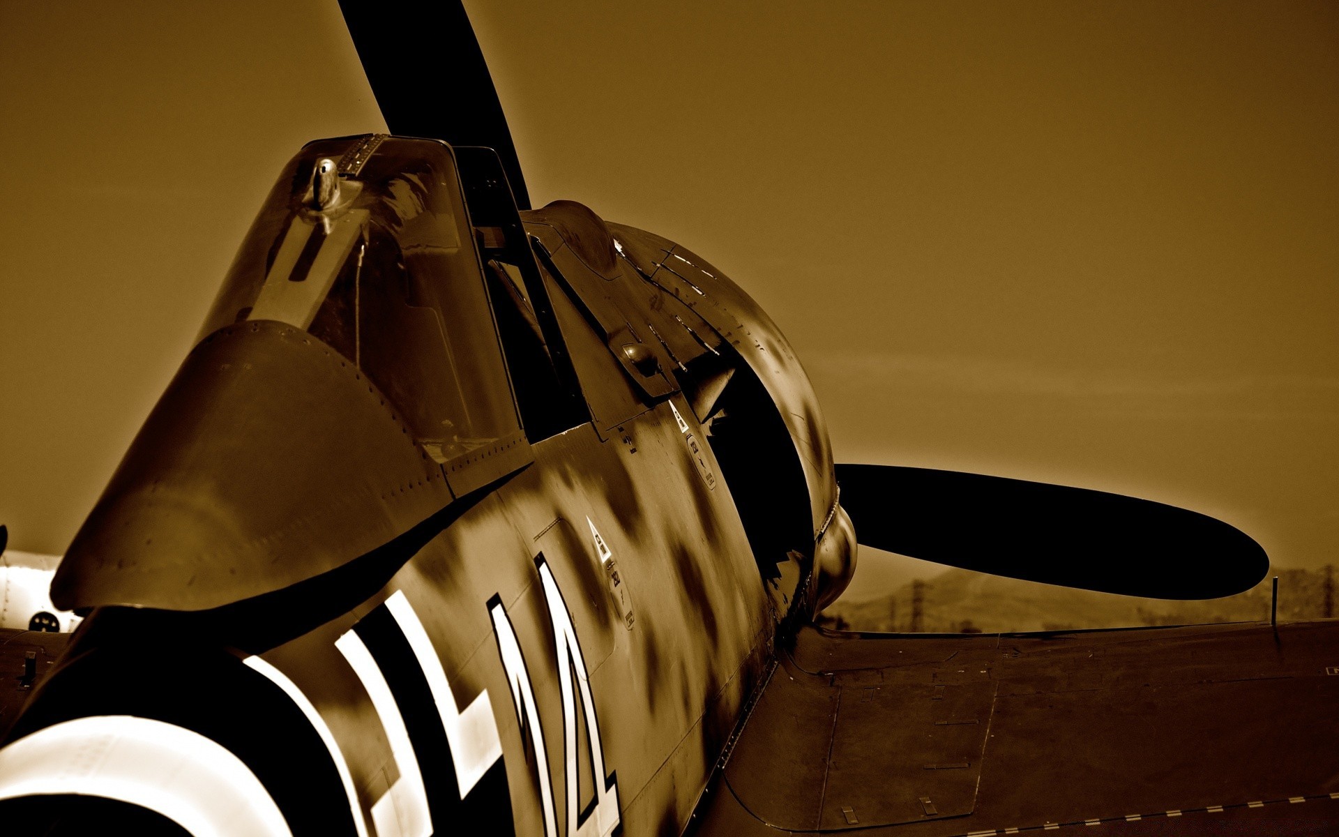 jahrgang monochrom flugzeug drinnen retro militär stillleben alt sepia