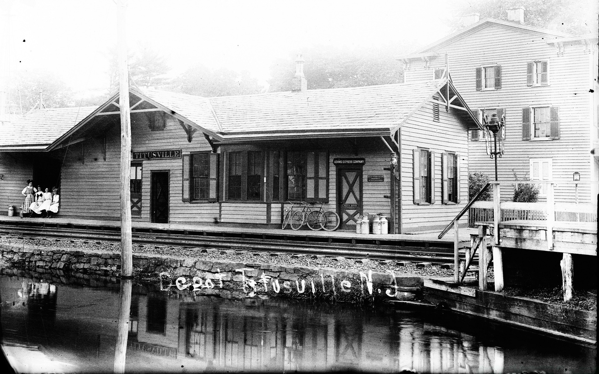 vintage casa monocromatico auto disastro acqua casa inondazione sistema di trasporto casa strada