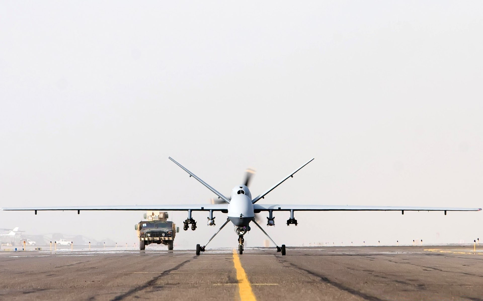 aviazione aereo aereo sistema di trasporto cielo aeroporto auto viaggi elica vento turbina tecnologia all aperto luce del giorno aria