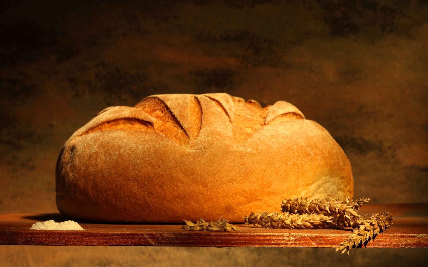 essen & trinken brot laib weizen lebensmittel backwaren müsli brötchen mehl roggen frühstück baguette krusten gebäck ganze stillleben hefe mais gruppe backen