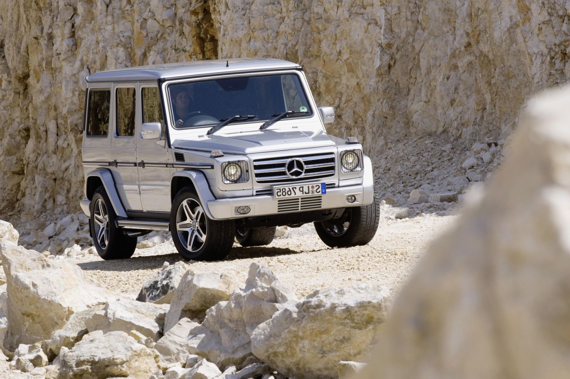 geländewagen auto auto lkw transportsystem straße im freien rallye