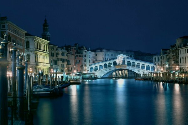 Venice köprüsü ıtaly italya venedik binalar mimari