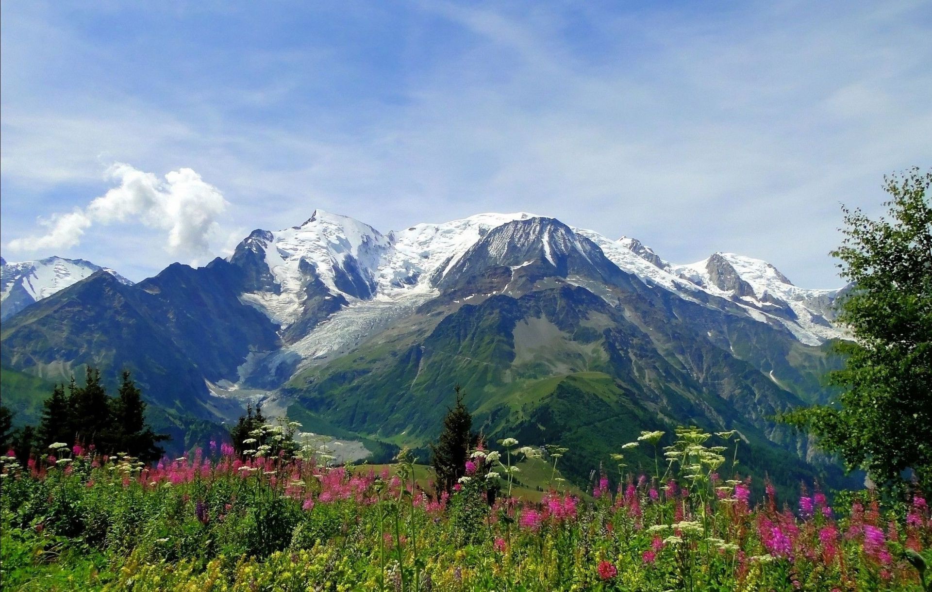 berge berge landschaft natur im freien reisen schnee berggipfel tal holz himmel landschaftlich hügel sommer wandern majestätisch