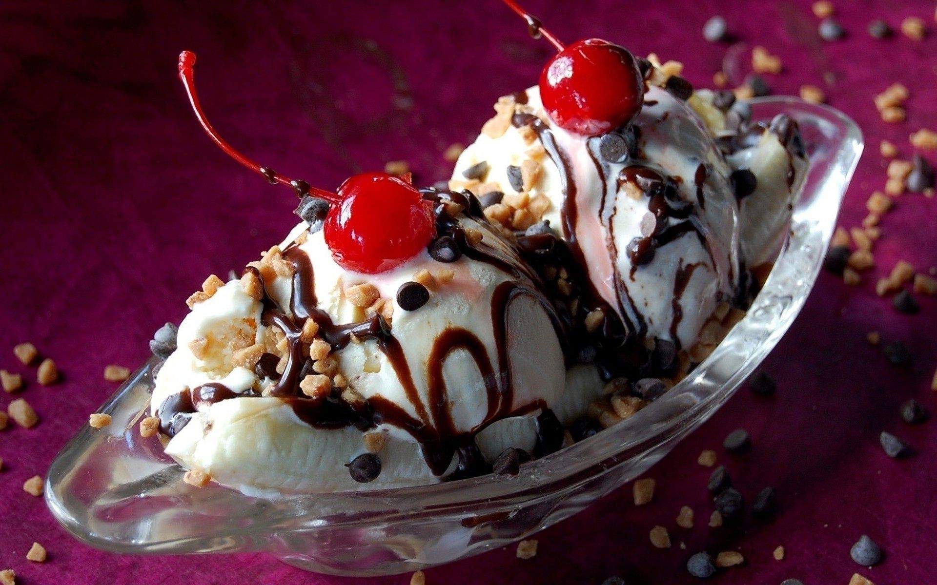 food & drink cream sweet chocolate scoop frozen vanilla ice fruit creamy food goody berry dairy product delicious syrup cherry strawberry wafer cold