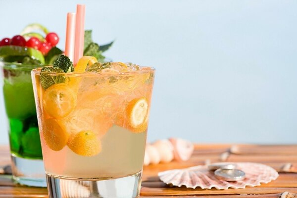 Cocktail de frutas Frias