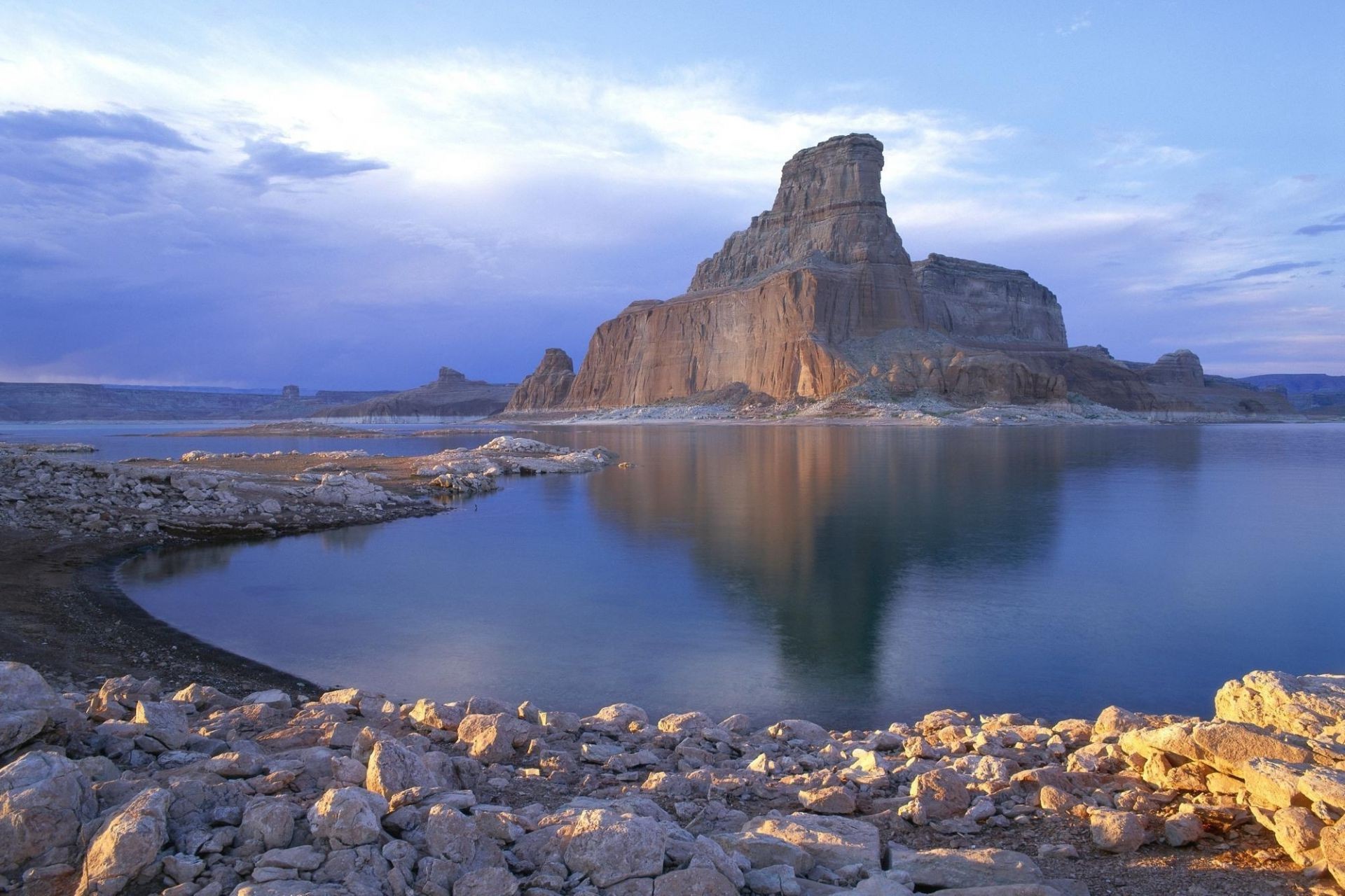 rochas pedregulhos e pedras pedregulhos e pedras água paisagem viagens mar céu rocha ao ar livre mar natureza cênica pôr do sol oceano praia luz do dia