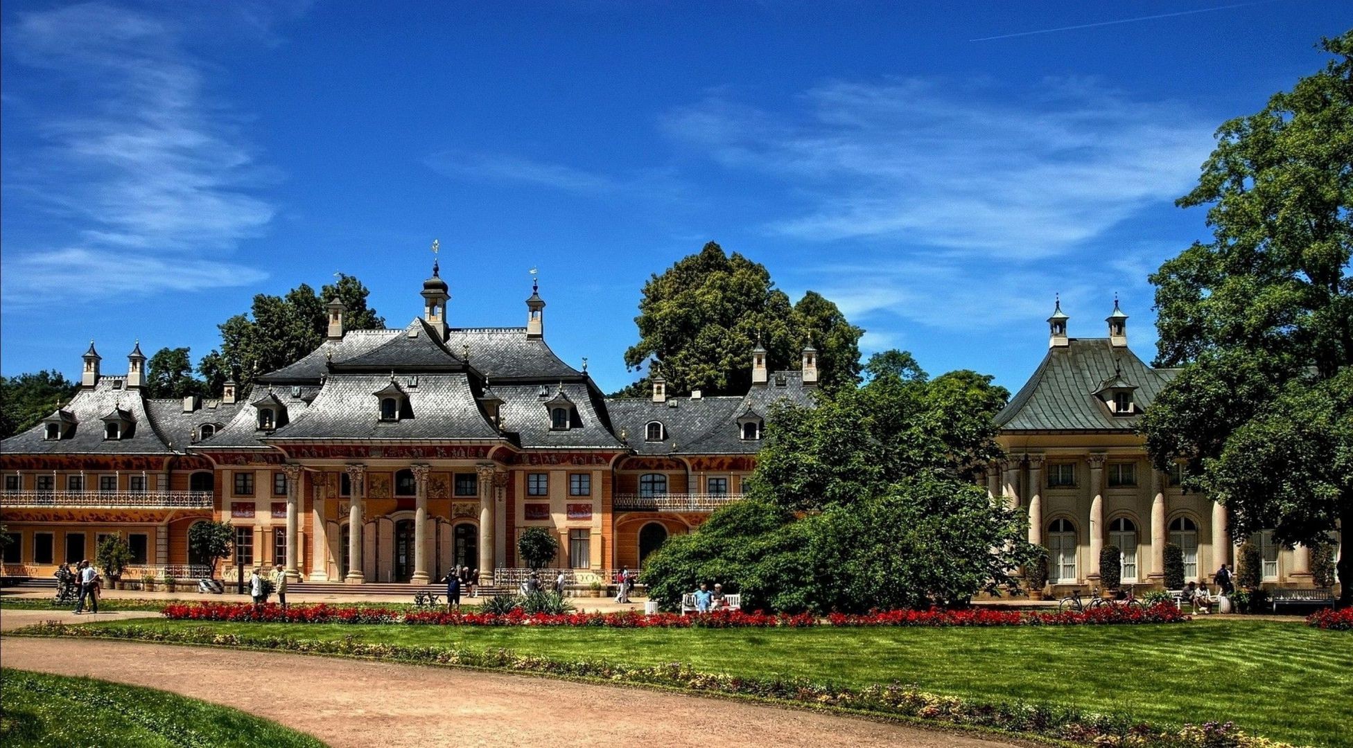 ville architecture maison voyage château en plein air ciel ancien vieux maison culture tourisme traditionnel religion impérial extérieur patrimoine