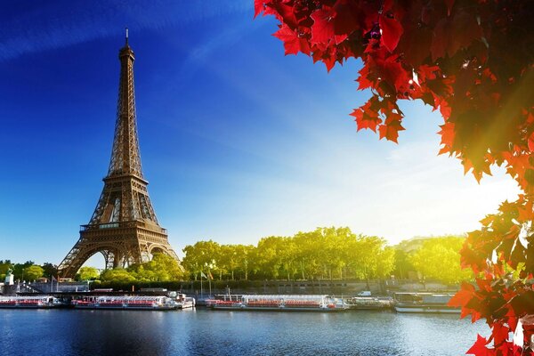 The Eiffel Tower. Beautiful landscape of early autumn