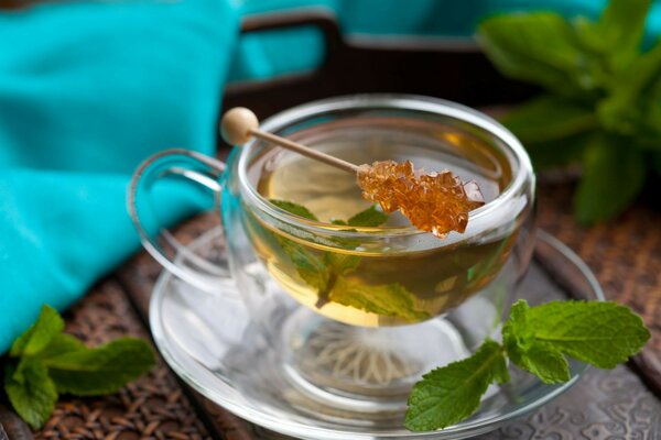 A pleasant morning for your beloved in the company of mint tea