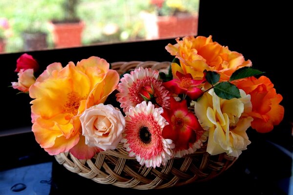 Floral decoration on the table