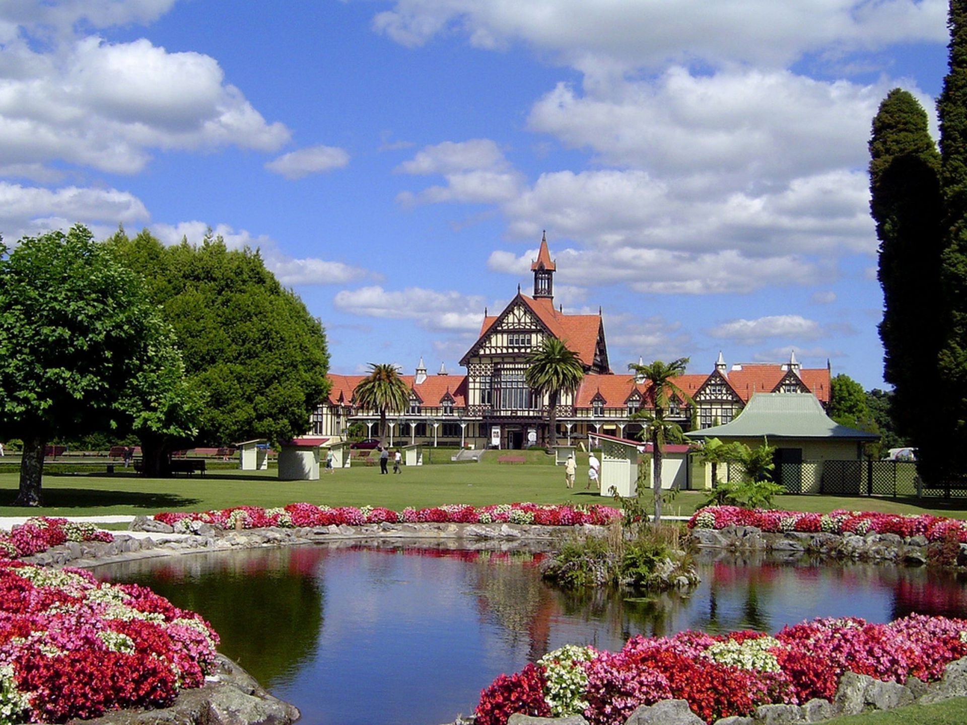 famous places garden flower house home architecture summer lawn tree outdoors luxury travel water lake