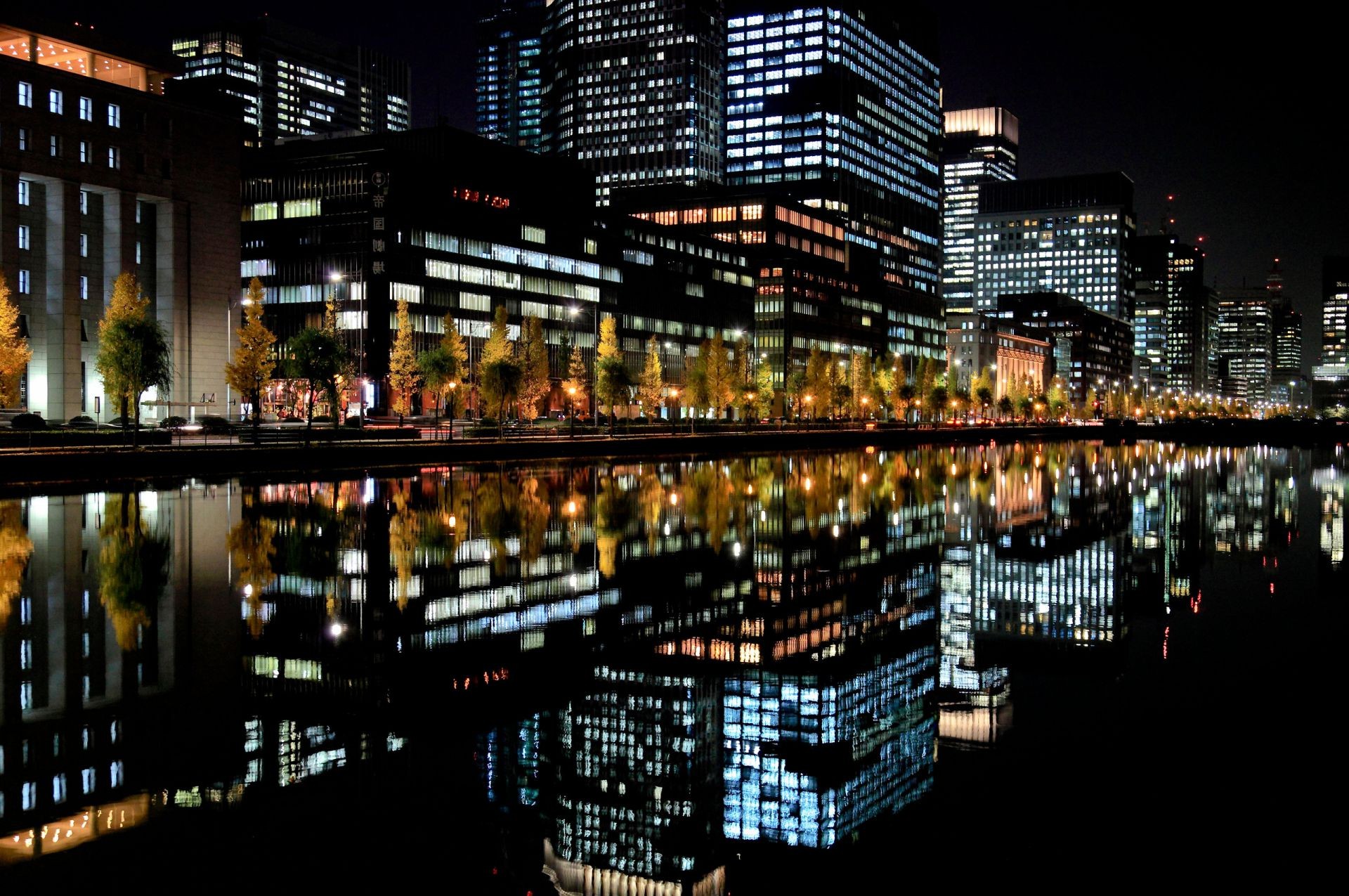 city architecture reflection cityscape urban travel downtown building skyline skyscraper office light business modern water dusk