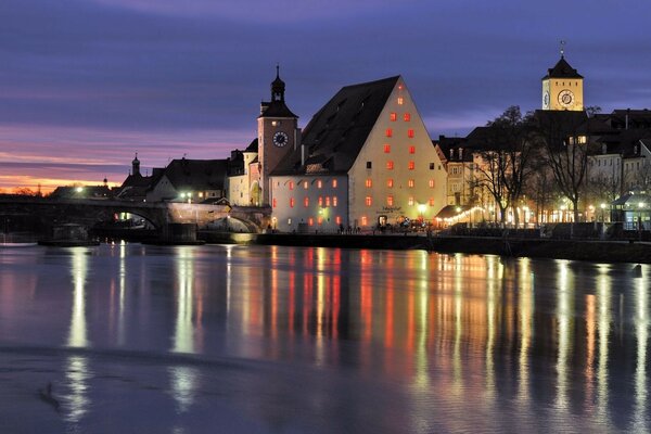 Bavaria river bridge regernsburg Bavière City beautifu