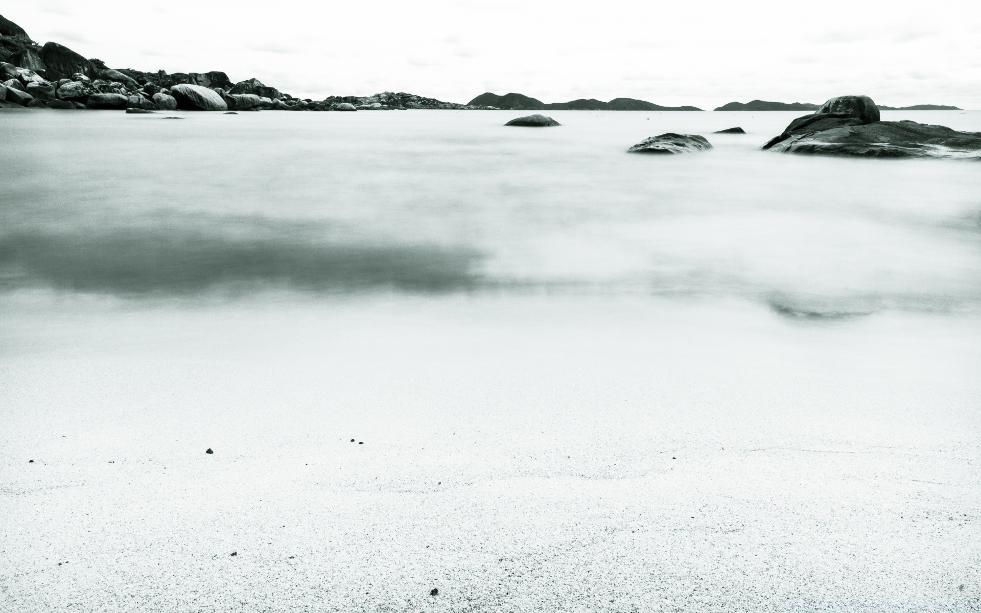 biały śnieg zima lód krajobraz woda plaża zimne jezioro morze mrożone ocean morze odbicie pogody monochromatyczny akcja wyścigi na świeżym powietrzu