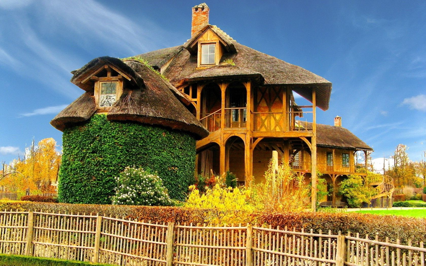 castillos casa casa arquitectura viejo madera tradicional familia madera techo cerca viajes exterior construcción hogar jardín cielo al aire libre