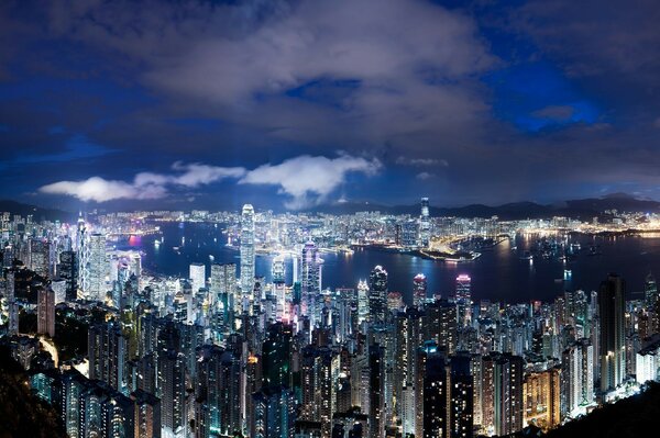 A bird s-eye view of the city at night