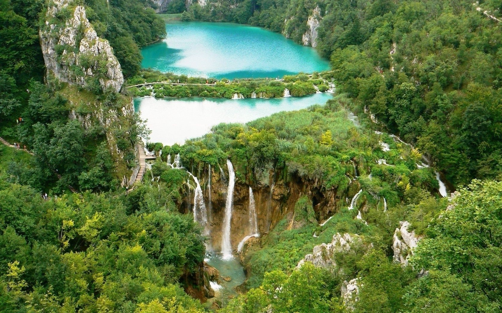 cachoeiras natureza água madeira viajar árvore paisagem verão rio ao ar livre montanhas cachoeira tropical cênica espetáculo folha parque céu córrego turismo