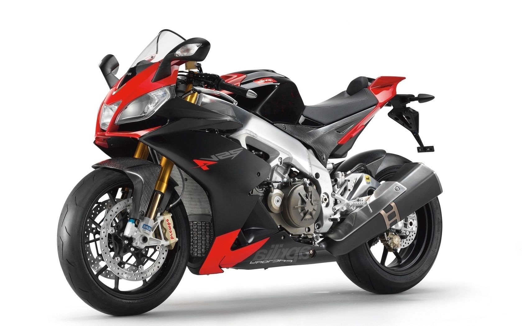 sport bike bike drive wheel power fast race vehicle transportation system machine motorbike engine hurry chrome tire