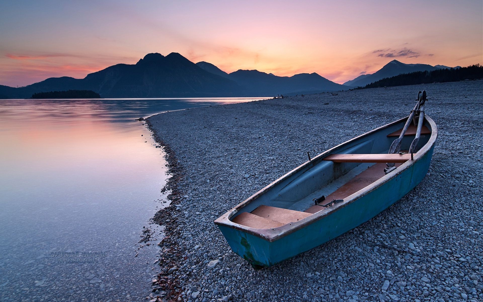 famous places water boat travel sea lake sky ocean summer landscape beach nature sunset watercraft sun recreation composure