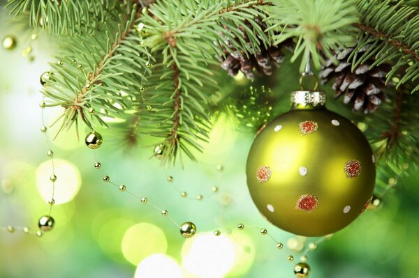 Boule d idée de Noël sur l arbre de Noël