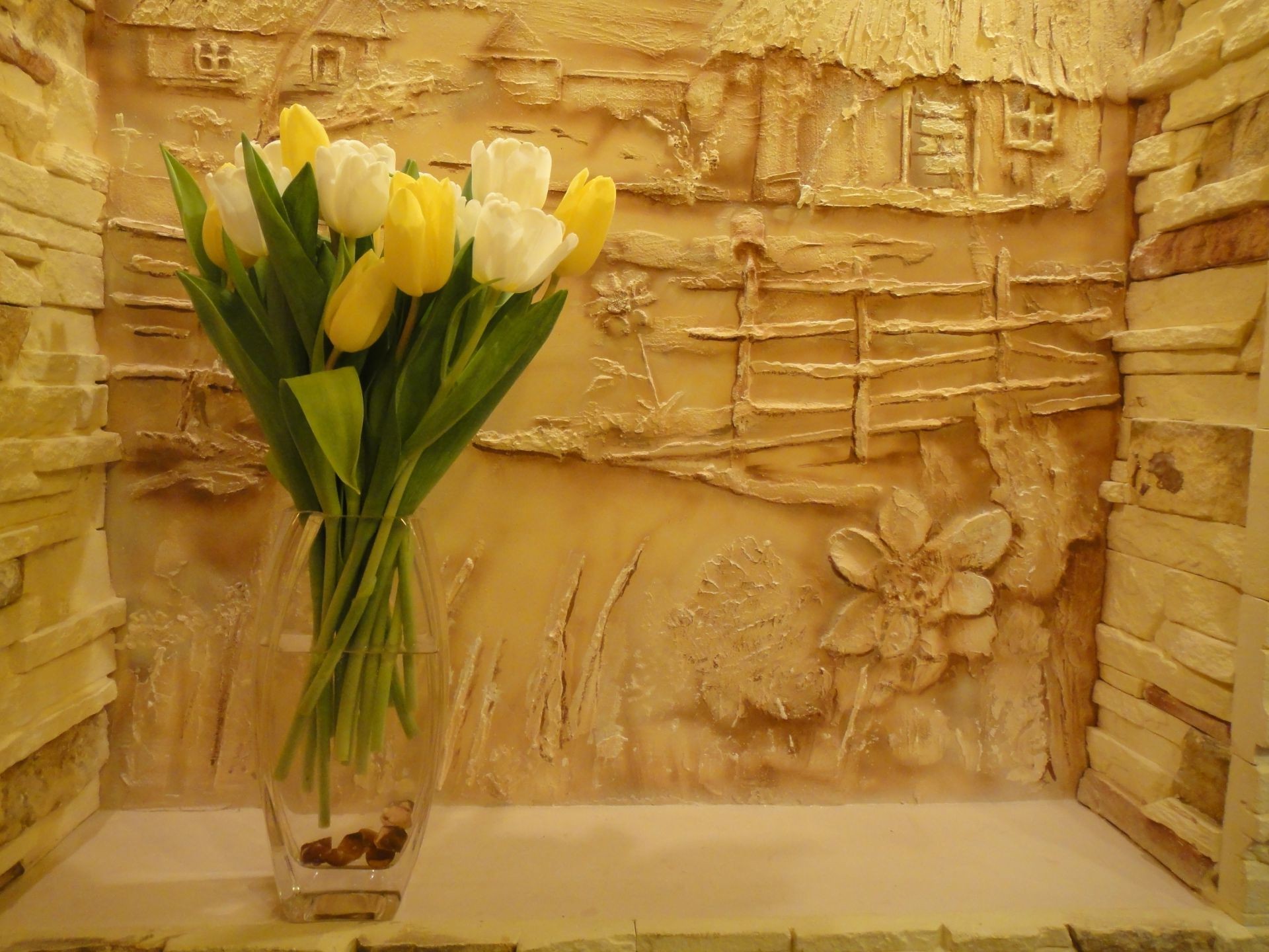 dans un vase ou un pot décoration fleur en bois bois traditionnel nature bureau feuille