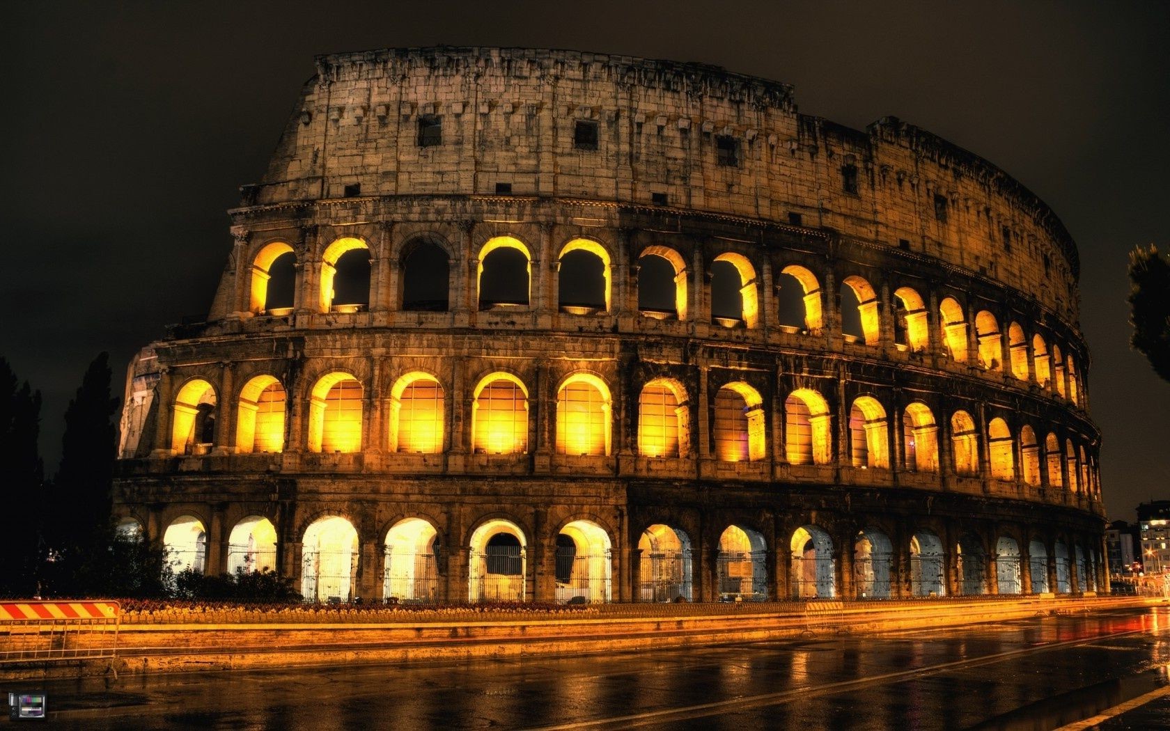 luoghi famosi architettura viaggi anfiteatro colosseo crepuscolo antico casa stadio sera cielo illuminato teatro vecchio all aperto turismo monumento punto di riferimento città gladiatore