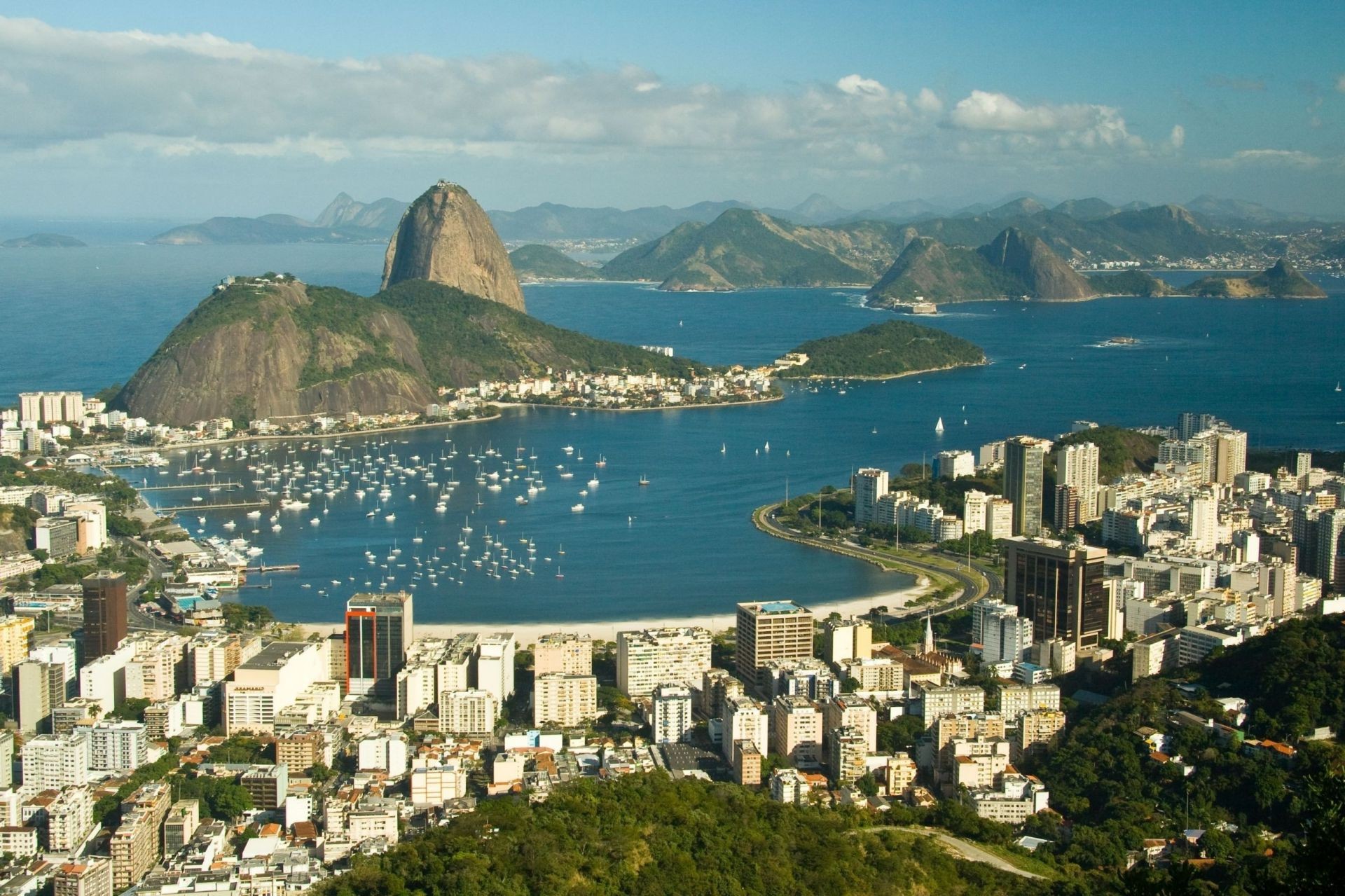 cidades arquitetura cidade viagens cidade mar skyline panorâmica água porto casa mar paisagem luz do dia montanhas casa baía turismo cênica