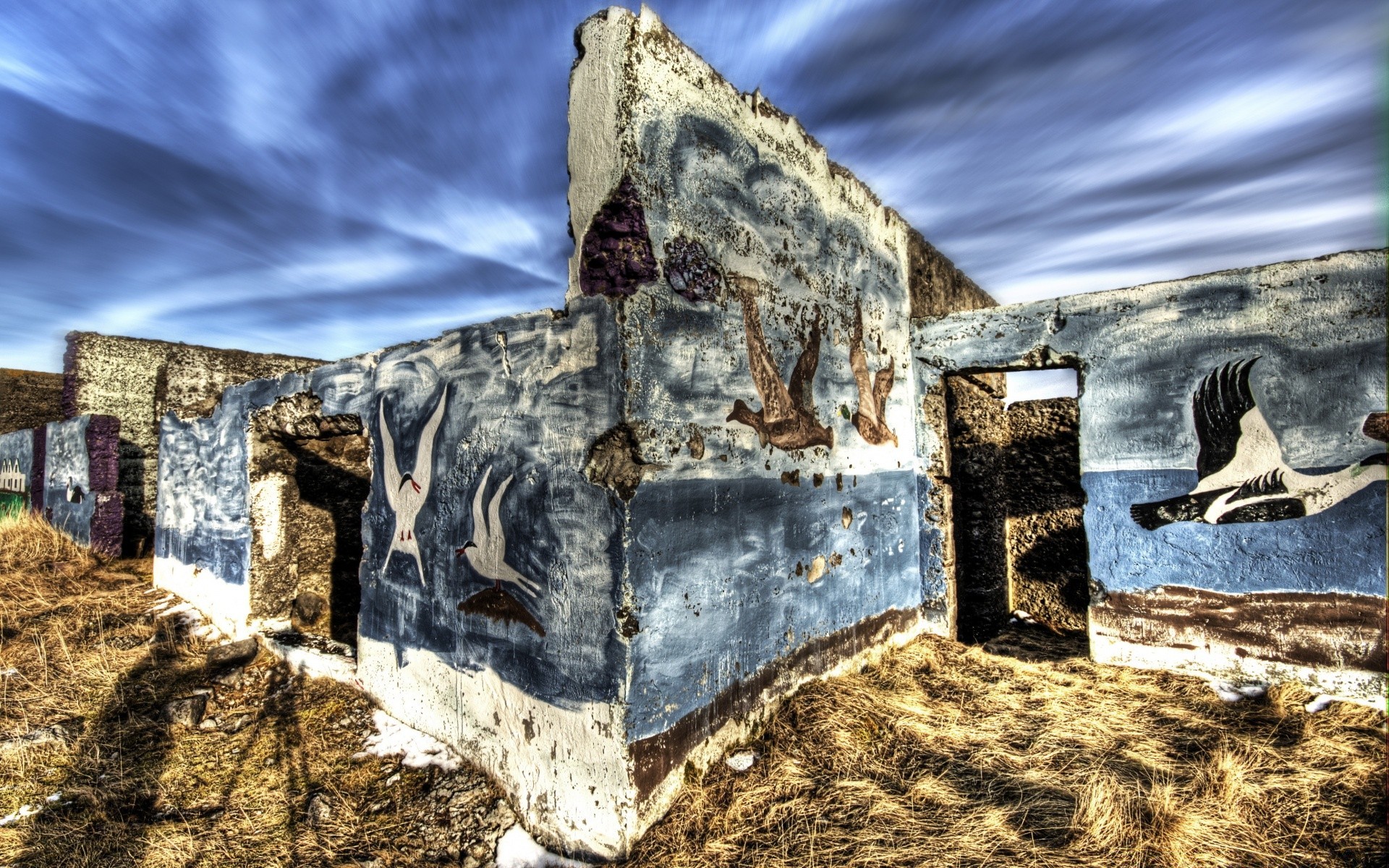 graffiti arquitectura cielo viejo abandonado viajes antiguo casa al aire libre piedra casa religión paredes ruina paisaje roca naturaleza