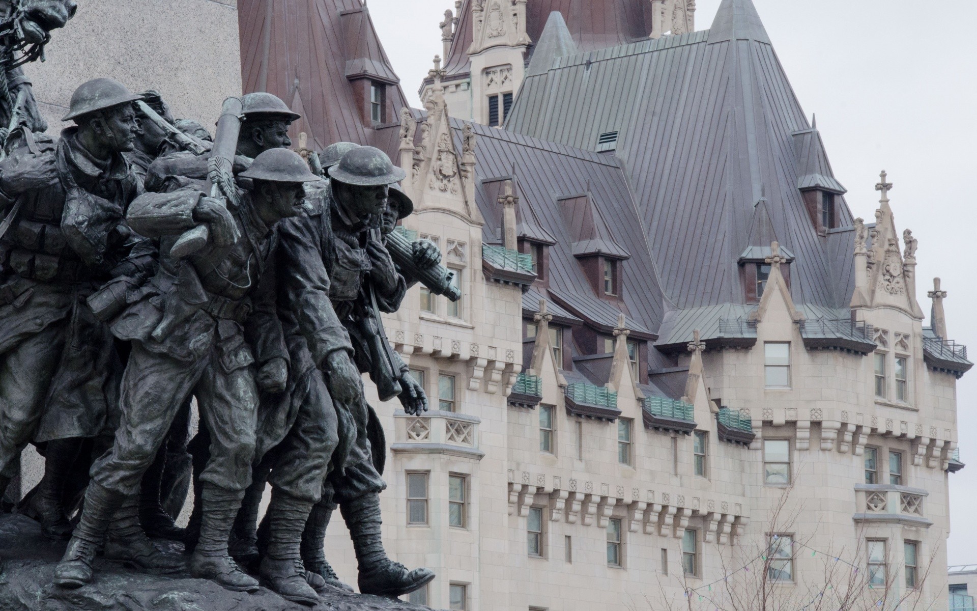 rzeźby wojny miasto wojskowe bitwa plac żołnierz dom architektura statua