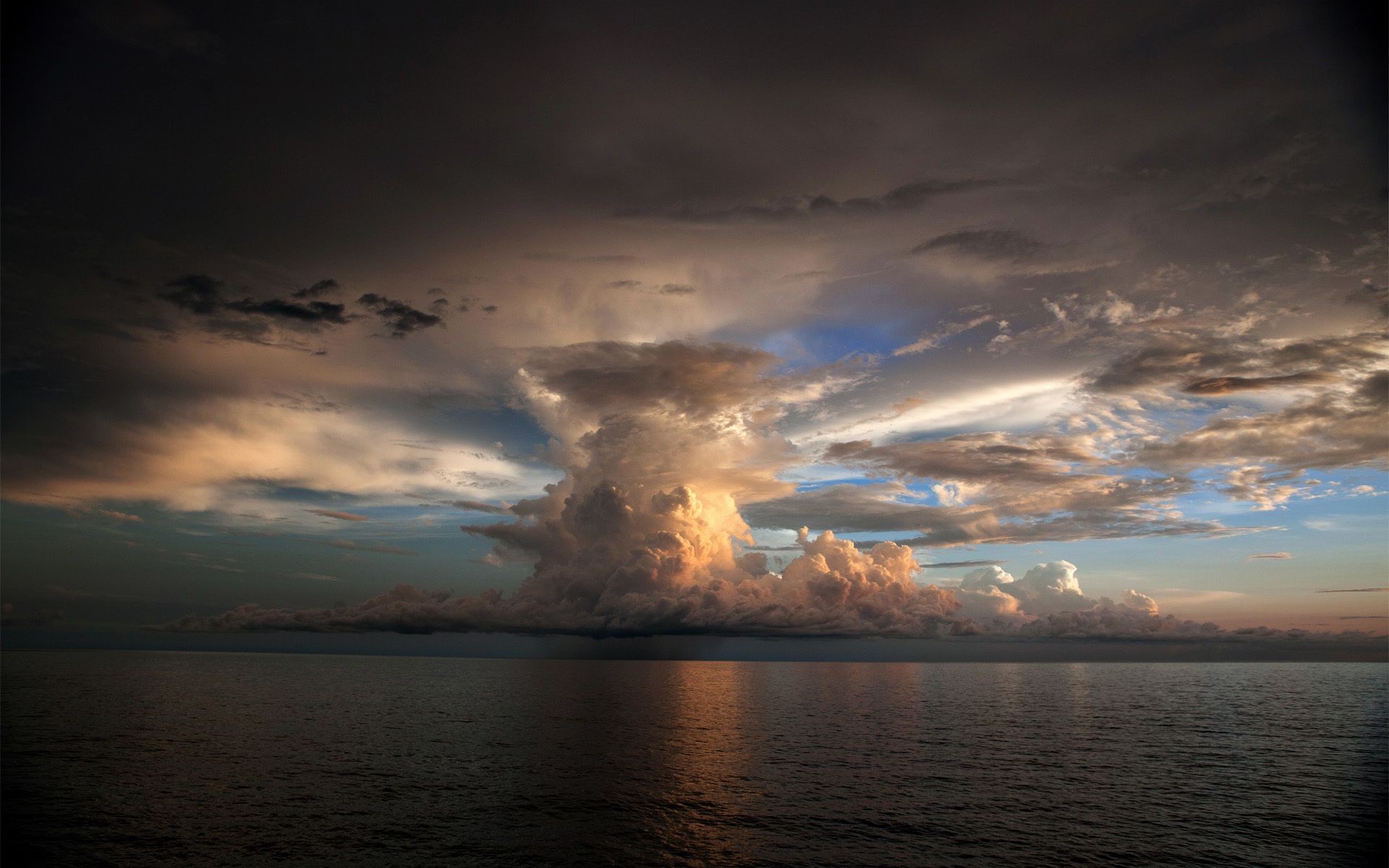 eau coucher de soleil aube crépuscule soleil soir ciel plage paysage mer océan nature paysage dramatique lac réflexion tempête lumière beau temps